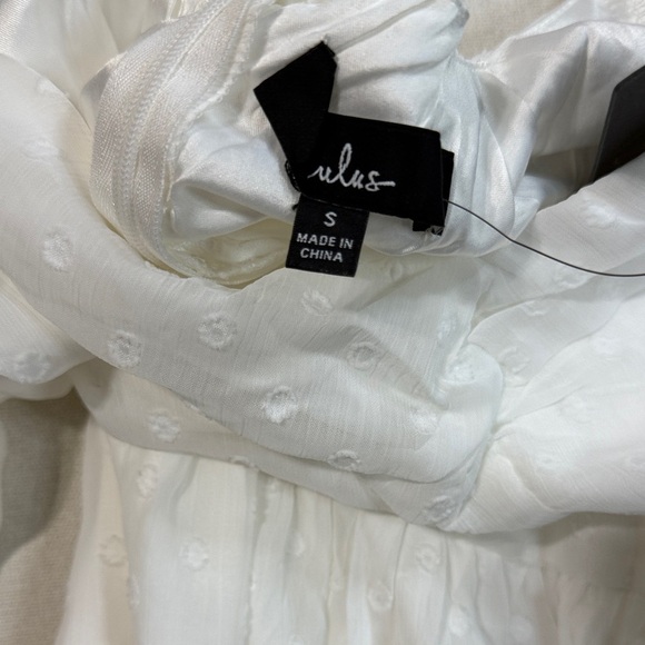 Lulu's Elegant White Puff Sleeve Maxi Dress - Picture 7 of 7